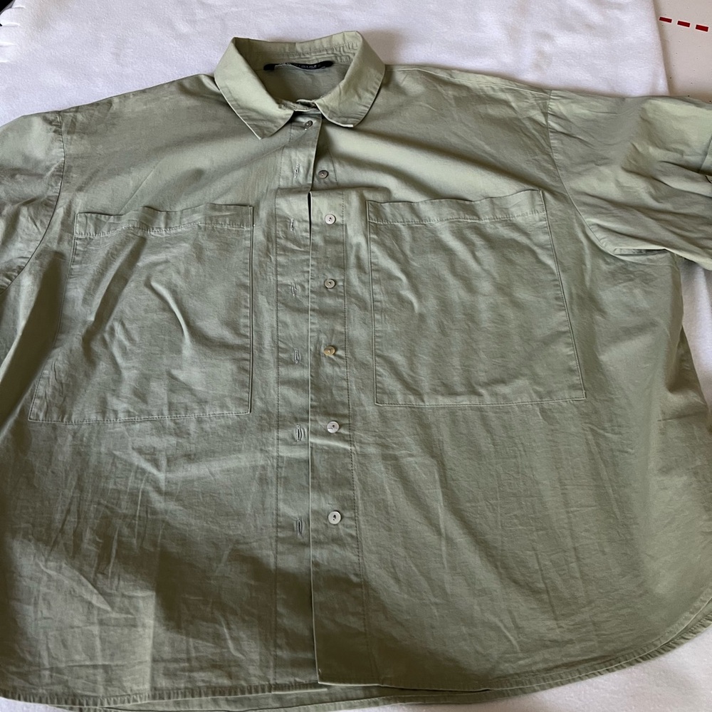 Zara olive green short button blouse - Picture 3 of 7